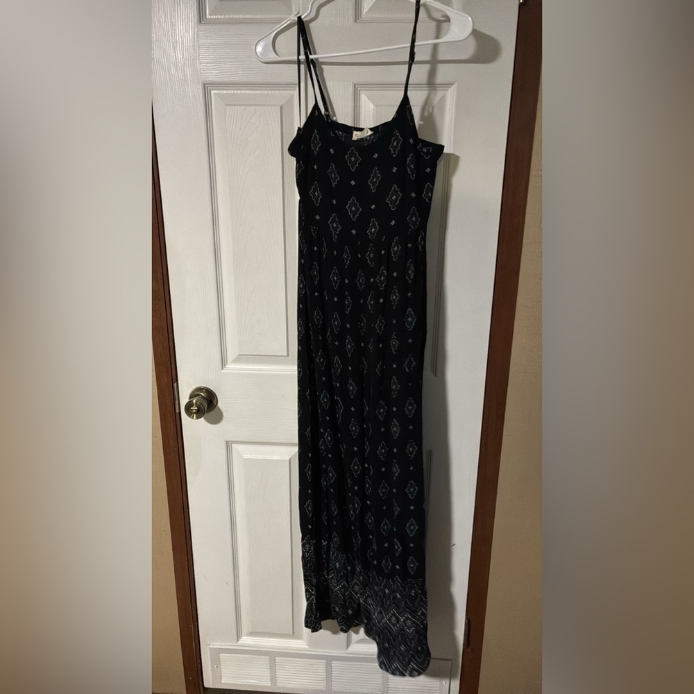 Elegant Black Patterned Women's Dress